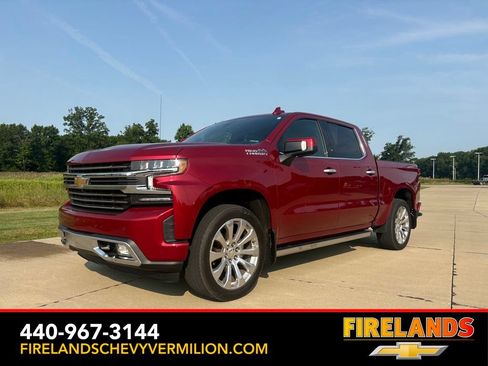 Used 2021 Chevrolet Silverado 1500 High Country w/ Technology Package AWD/4WD image 1