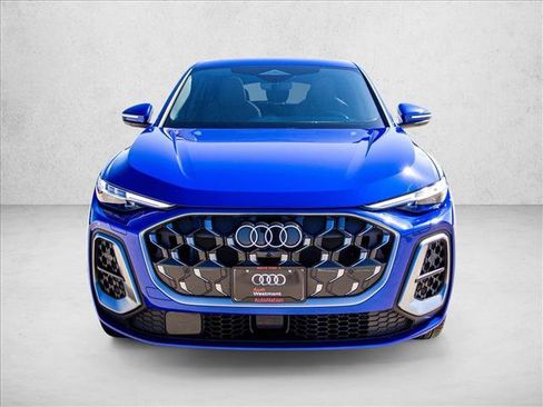 Certified 2025 Audi Q5 Premium Plus w/ Premium Plus AWD/4WD image 2