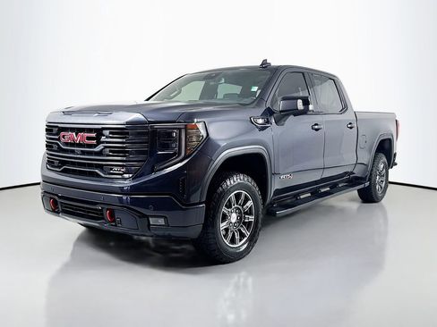 Used 2024 GMC Sierra 1500 AT4 image 1