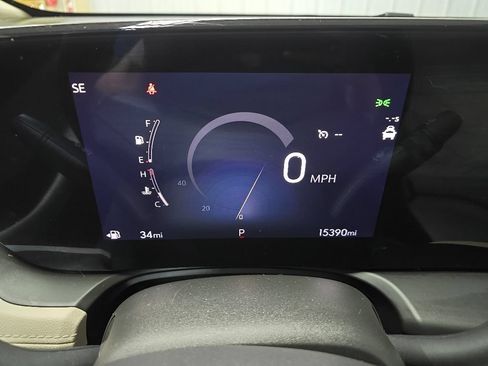 Used 2024 Buick Encore GX Preferred AWD/4WD image 21
