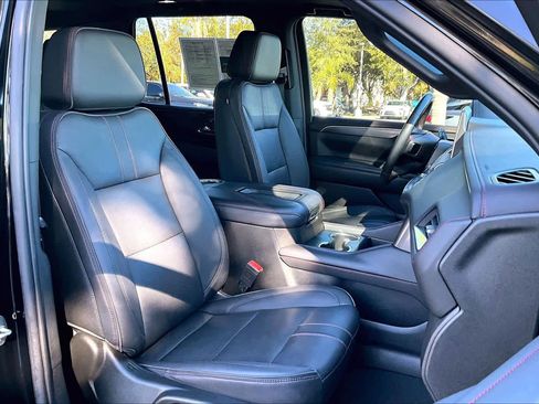 Used 2023 Chevrolet Tahoe RST image 8