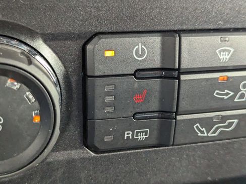 Used 2019 Ford F150 XLT w/ Equipment Group 302A Luxury image 25