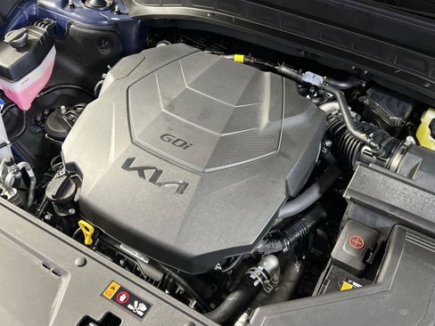 New 2025 Kia Telluride S image 28