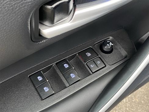Certified 2022 Toyota Corolla SE image 21