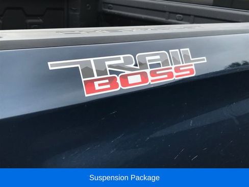 Used 2020 Chevrolet Silverado 1500 LT Trail Boss image 7