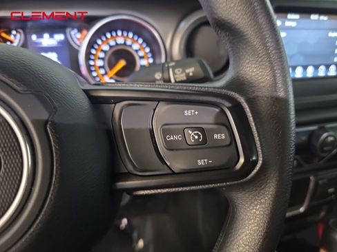 Used 2023 Jeep Wrangler Sport image 14