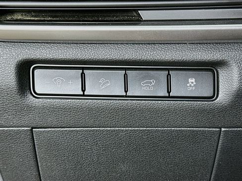 Used 2025 Kia Telluride S FWD image 17