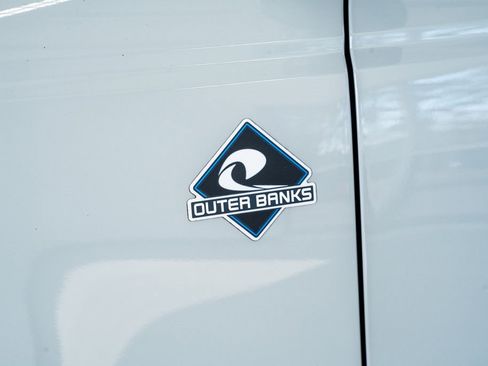 Used 2022 Ford Bronco Outer Banks image 22