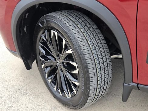 New 2026 Nissan Rogue Dark Armor FWD image 9