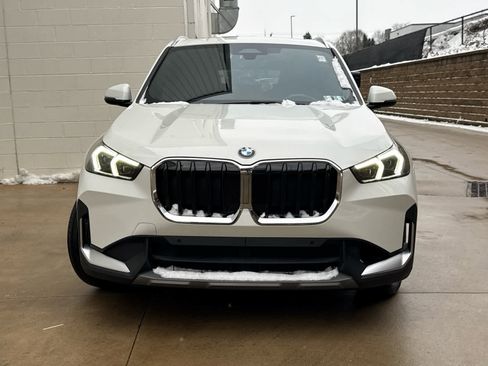 Certified 2023 BMW X1 xDrive28i w/ Convenience Package image 2