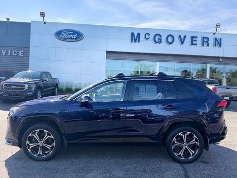 Used 2024 Toyota RAV4 XSE w/ Weather Package AWD/4WD image 4