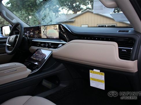 New 2026 INFINITI QX80 Pure image 12