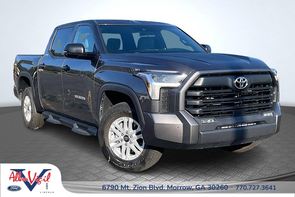 Used 2025 Toyota Tundra SR5 w/ SR5 Convenience Package AWD/4WD 360° Tour