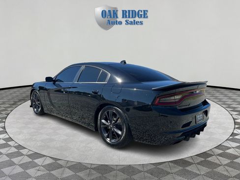 Used 2023 Dodge Charger SXT w/ Blacktop Package image 7