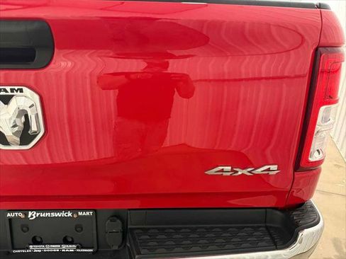 Certified 2024 RAM 1500 Big Horn AWD/4WD image 18