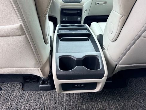 Used 2025 Honda Odyssey EX-L image 16