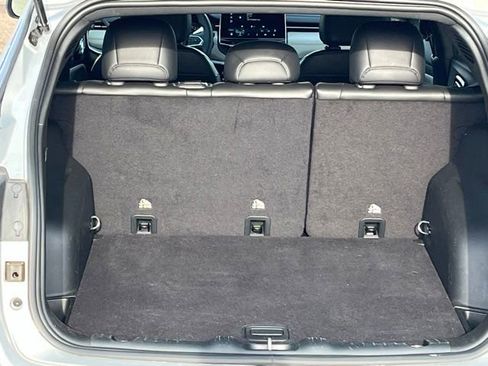 Used 2024 Jeep Compass Limited image 25