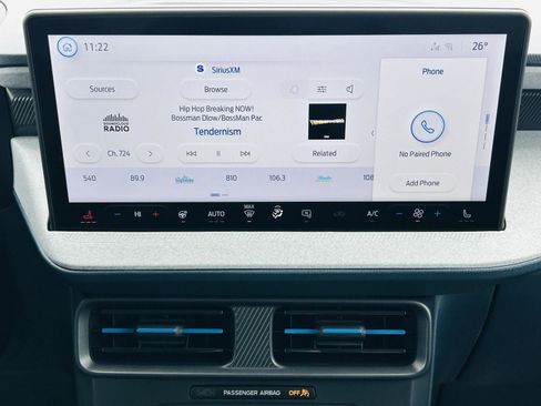 New 2026 Ford Maverick XLT w/ XLT Luxury Package image 19