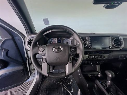 Used 2021 Toyota Tacoma SR5 image 13
