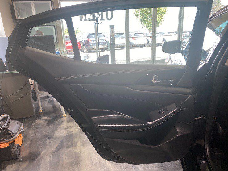Used 2023 Nissan Maxima SV w/ Floor Mat Group FWD image 13