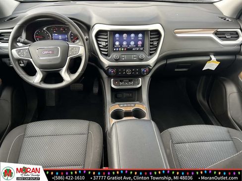 Used 2021 GMC Acadia SLE image 14