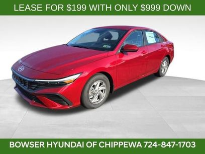 New 2025 Hyundai Elantra SE