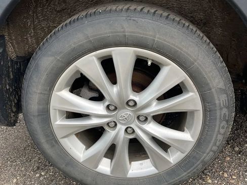 Used 2015 Toyota RAV4 Limited AWD/4WD image 19