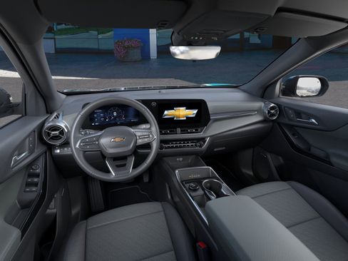 New 2026 Chevrolet Equinox LT w/ Convenience Package II image 42