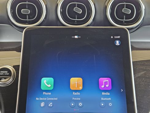 Certified 2025 Mercedes-Benz GLC 300 image 17