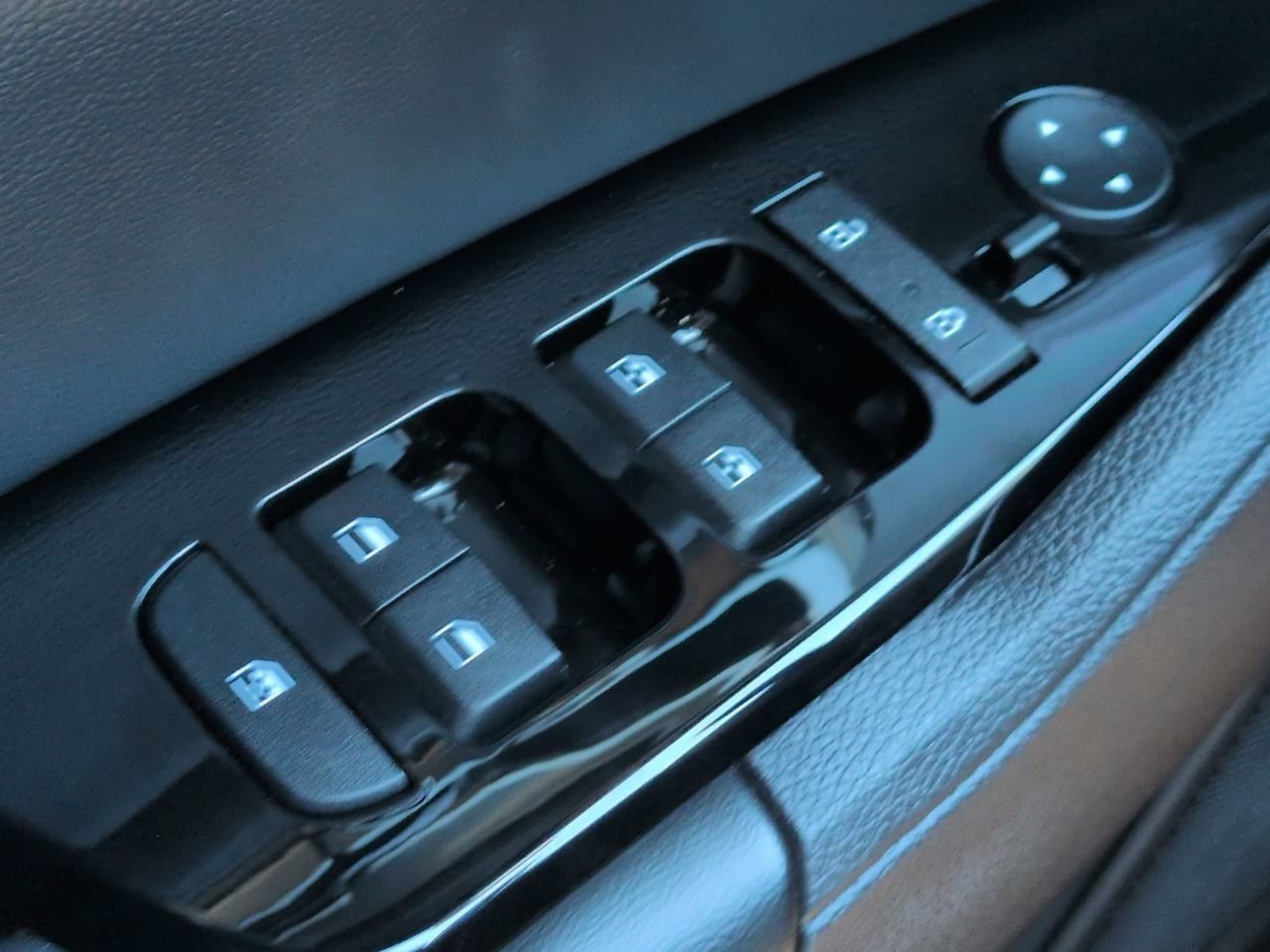 Used 2024 Kia Sportage EX FWD image 29