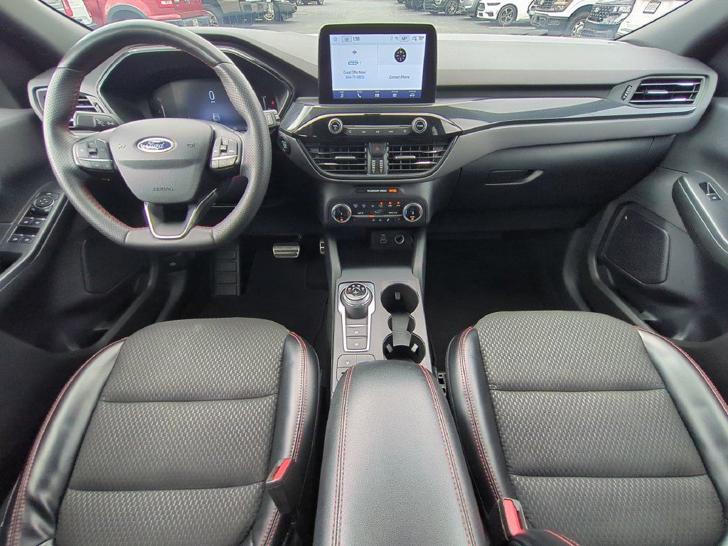 Used 2024 Ford Escape ST-Line AWD/4WD image 17