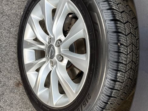 Used 2015 Chrysler 200 C w/ Navigation & Sound Group I image 27