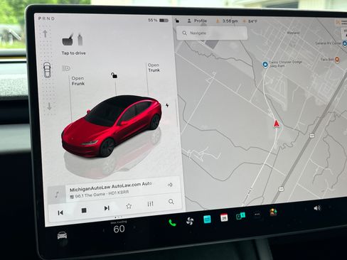 Used 2025 Tesla Model 3 Long Range AWD/4WD image 21