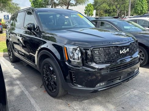 Certified 2022 Kia Telluride SX w/ Nightfall Edition Package AWD/4WD image 10