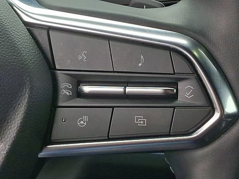 Used 2025 Chevrolet Equinox LT FWD image 22