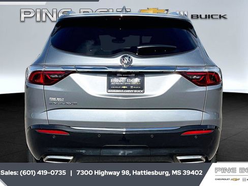 Used 2023 Buick Enclave Premium w/ Experience Buick Package FWD image 4