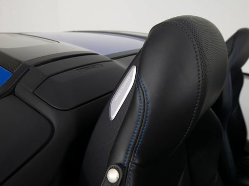 Used 2021 Audi R8 V10 w/ Premium Package RWD image 34