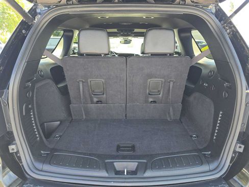 Used 2024 Dodge Durango GT AWD/4WD image 17