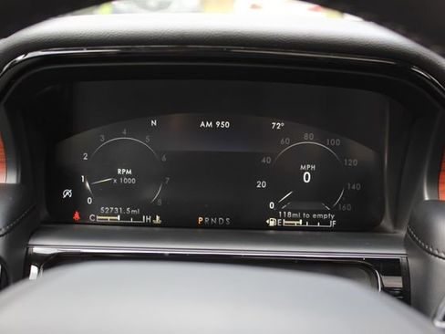 Used 2023 Lincoln Nautilus Reserve AWD/4WD image 30