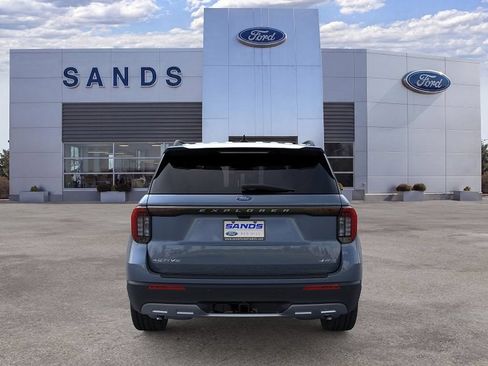 New 2026 Ford Explorer Active w/ Active Comfort Package AWD/4WD image 5