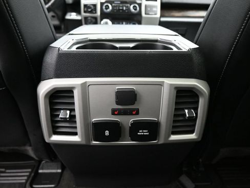 Used 2020 Ford F150 Lariat w/ Equipment Group 502A Luxury AWD/4WD image 28