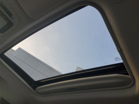 New 2025 Toyota Sienna XLE image 32