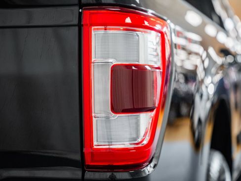 Certified 2023 Ford F150 Lariat w/ Equipment Group 502A High image 17