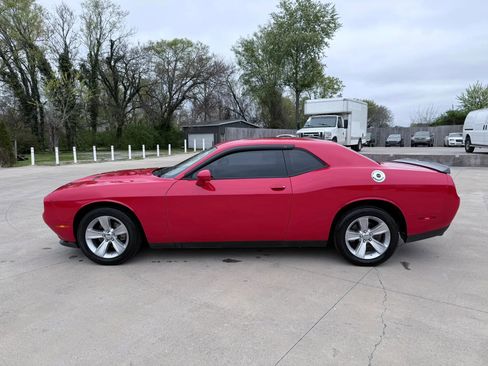 Used 2023 Dodge Challenger SXT RWD image 20