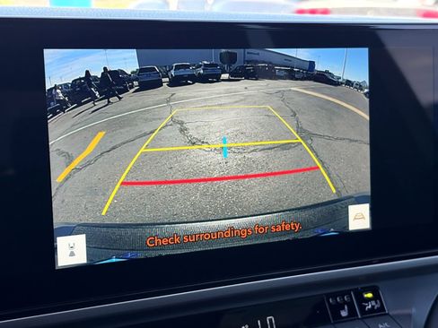 Used 2025 Toyota Camry XSE image 16