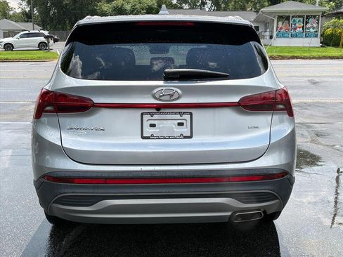 Used 2023 Hyundai Santa Fe SE AWD/4WD image 4