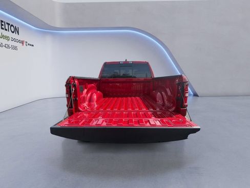 New 2026 RAM 1500 4x4 Crew Cab image 19