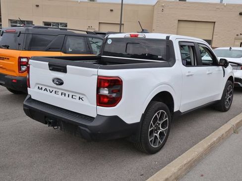 Used 2025 Ford Maverick Lariat w/ 4K Tow Package AWD/4WD image 4