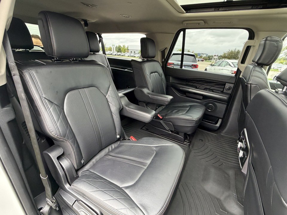 Used 2021 Ford Expedition Max Platinum AWD/4WD image 37