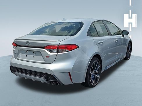 Used 2022 Toyota Corolla SE w/ Carpet Mat Package (TMS) FWD image 3